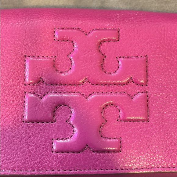Tory Burch Fuchsia Crossbody Bag - Picture 2 of 7